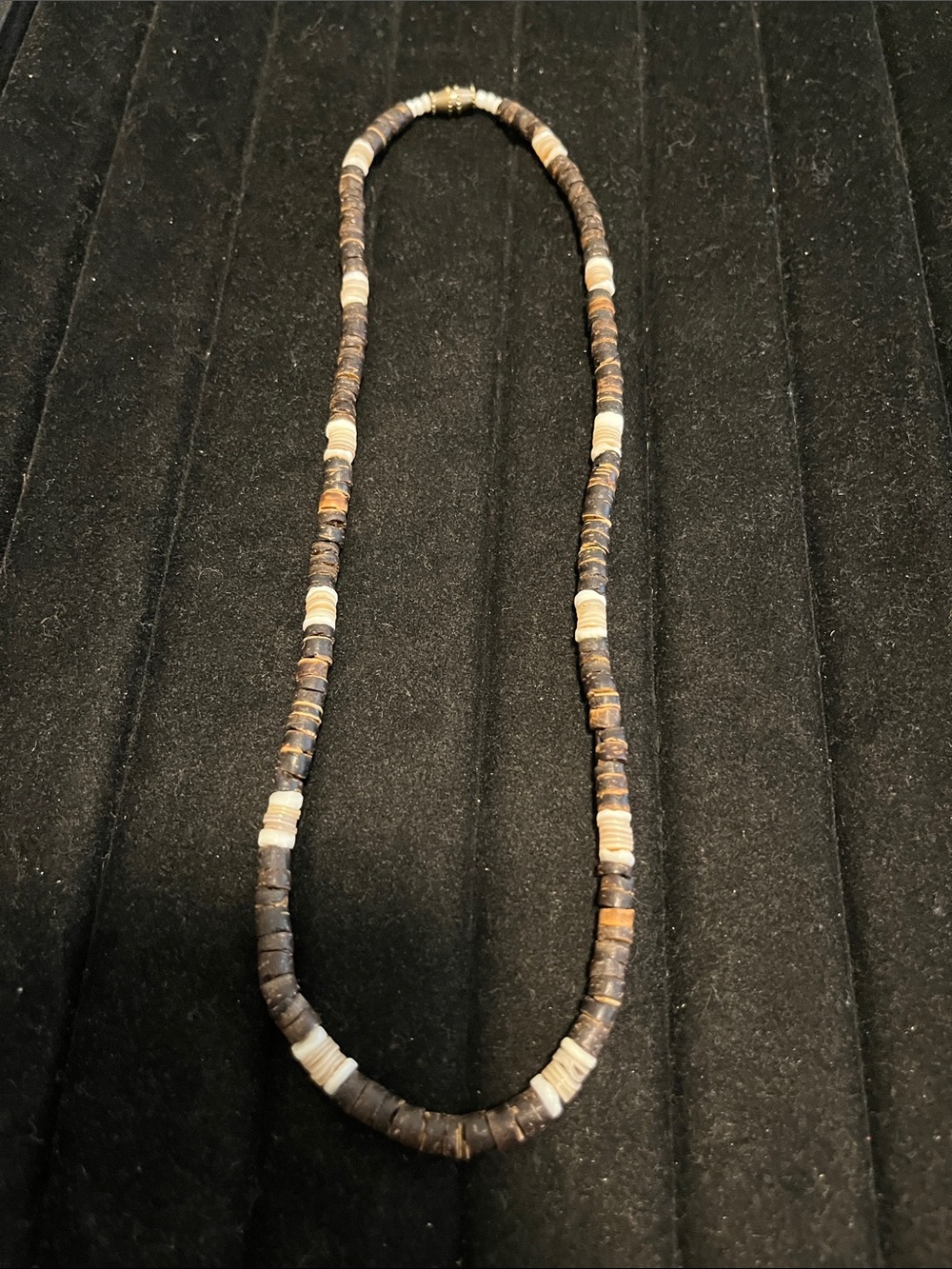 L👀K 3 for $10 Shell Bead Necklace in Brown and Cream
